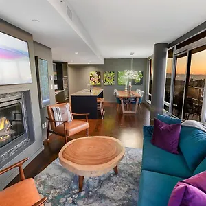 Luxury View In Downtown Victoria